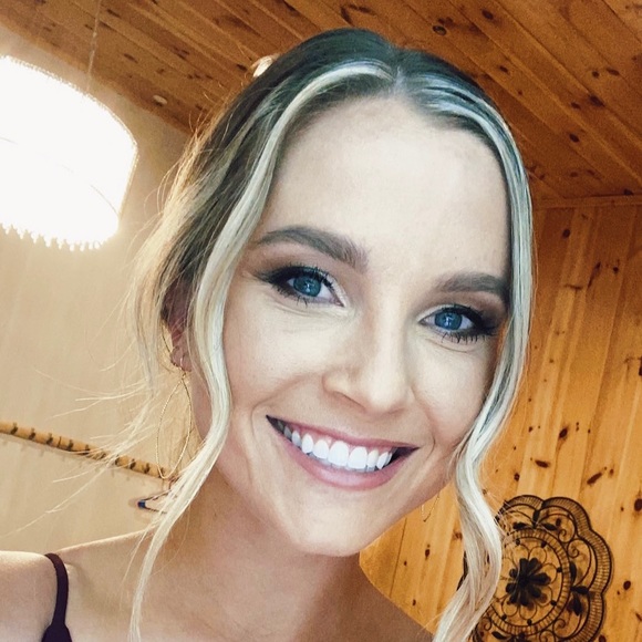 anniecastenson